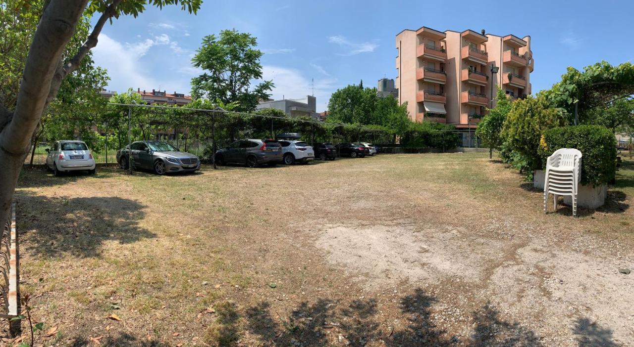 Hotel Del Vecchio 3*